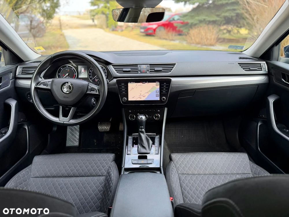 Skoda Superb 2.0 TDI Style DSG - 8