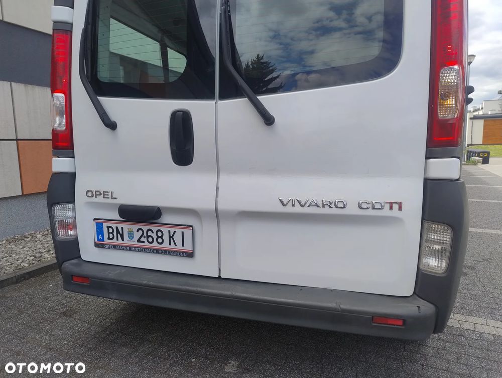Opel Vivaro - 36