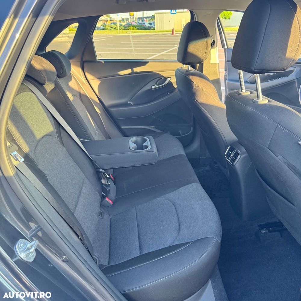 Hyundai i30 1.5 T-GDI MHEV 160CP Exclusive - 11