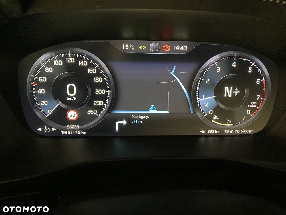 Volvo XC 40 T3 Momentum Pro - 12