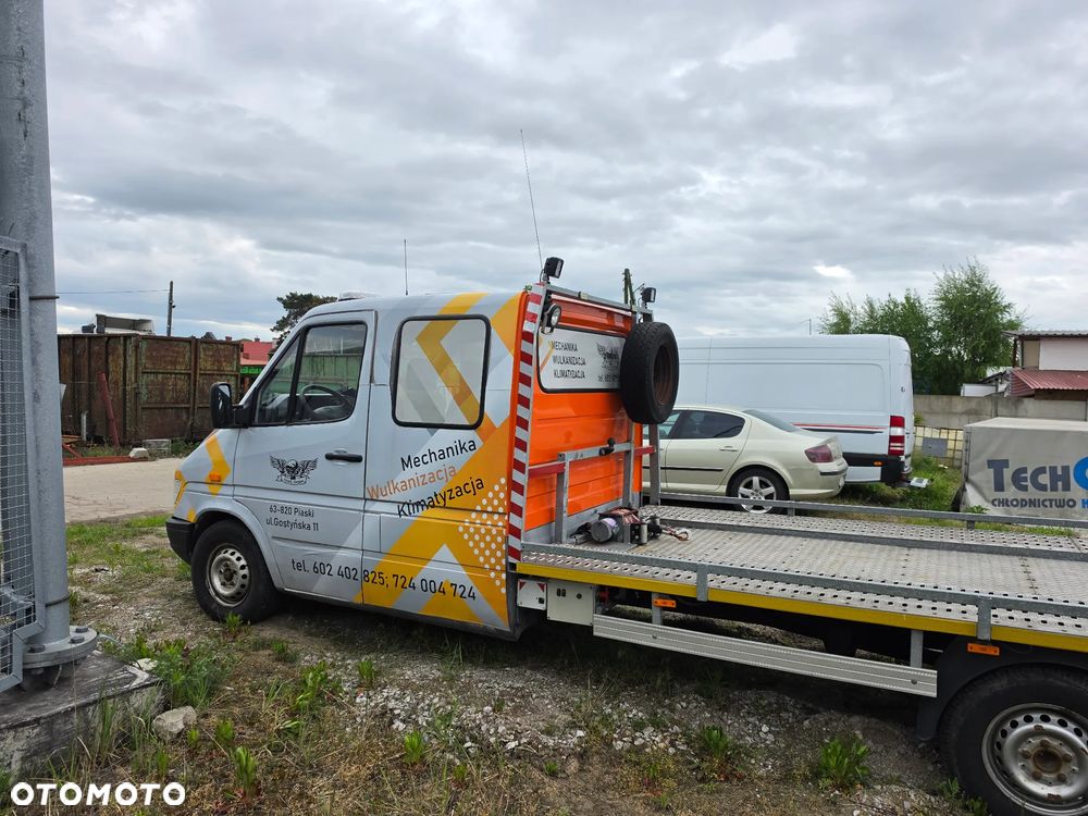 Mercedes-Benz Sprinter - 5