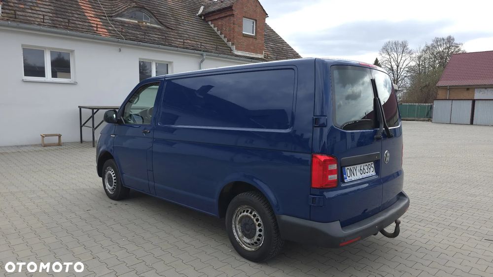 Volkswagen Transporter T6 - 4