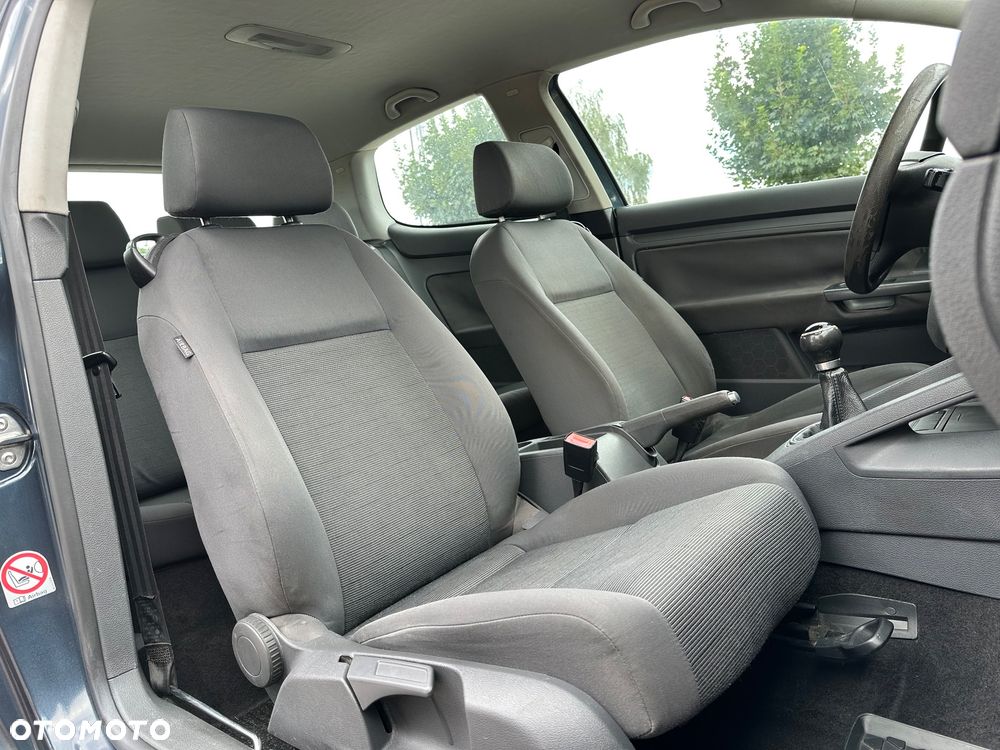 Volkswagen Golf 1.9 TDI Goal - 29
