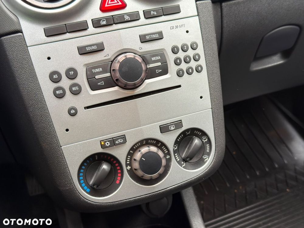 Opel Corsa - 23