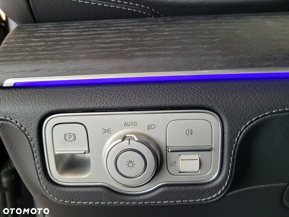 Mercedes-Benz GLE - 9