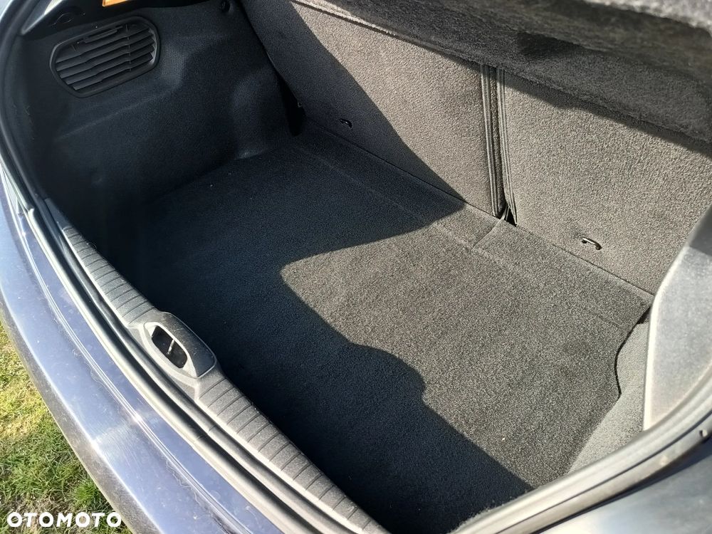 Peugeot 208 BlueHDi 100 Active - 14