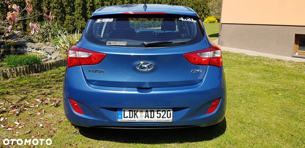 Hyundai i30 blue 1.4 Classic - 8