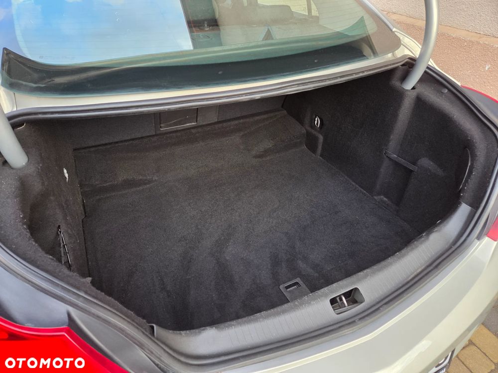 Opel Insignia 1.8 Cosmo - 11