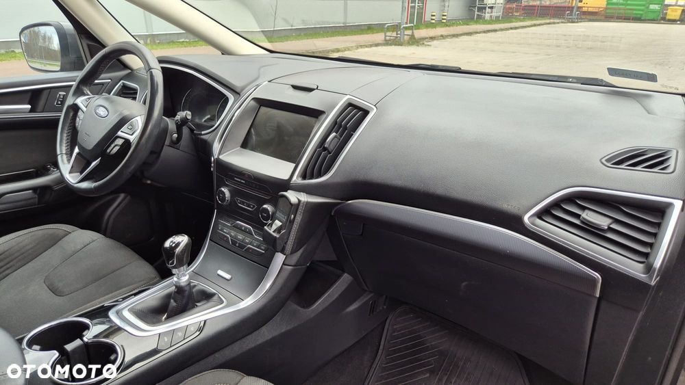 Ford S-Max 2.0 TDCi Titanium - 8