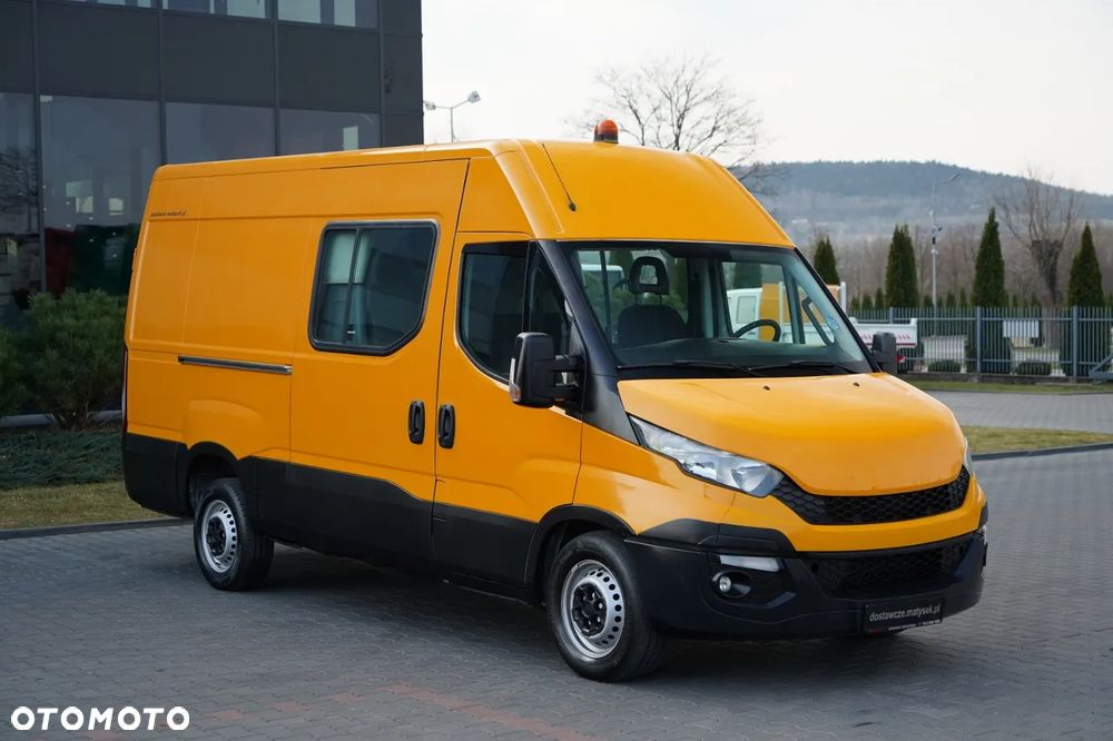 Iveco DAILY 35-130 / BRYGADÓWKA / 7 MIEJSC / BLASZAK / FURGON / SPROWADZONY - 3