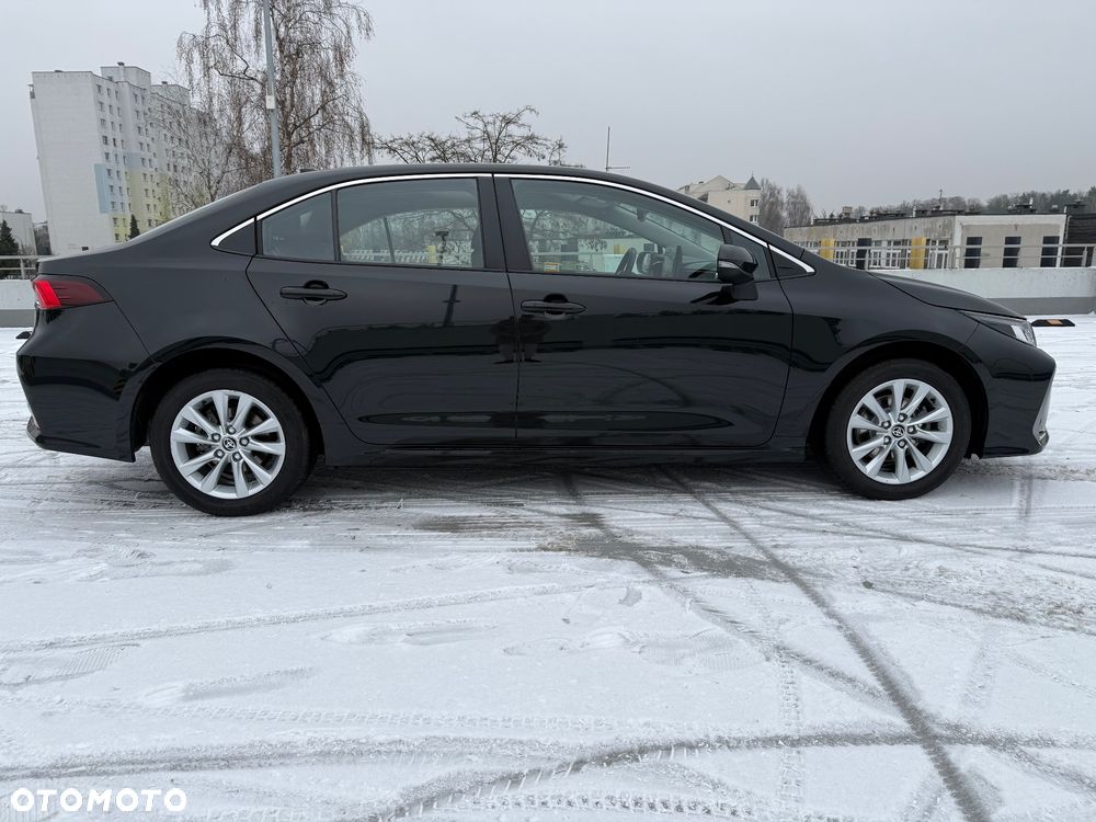 Toyota Corolla 1.8 Hybrid Comfort - 9