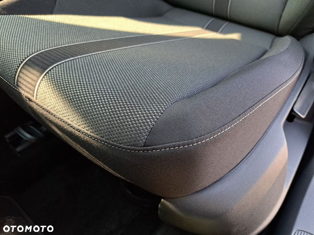 Volkswagen T-Roc 1.5 TSI Life Plus DSG - 33