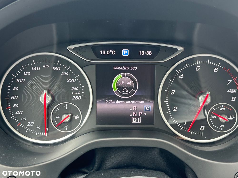 Mercedes-Benz Klasa A 180 7G-DCT - 21