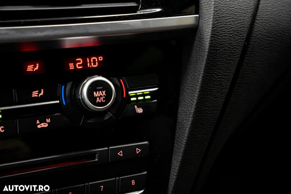 BMW X3 xDrive30d AT xLine - 33