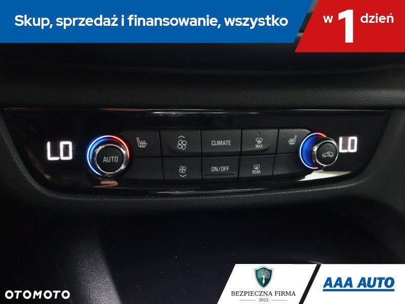Opel Insignia - 17