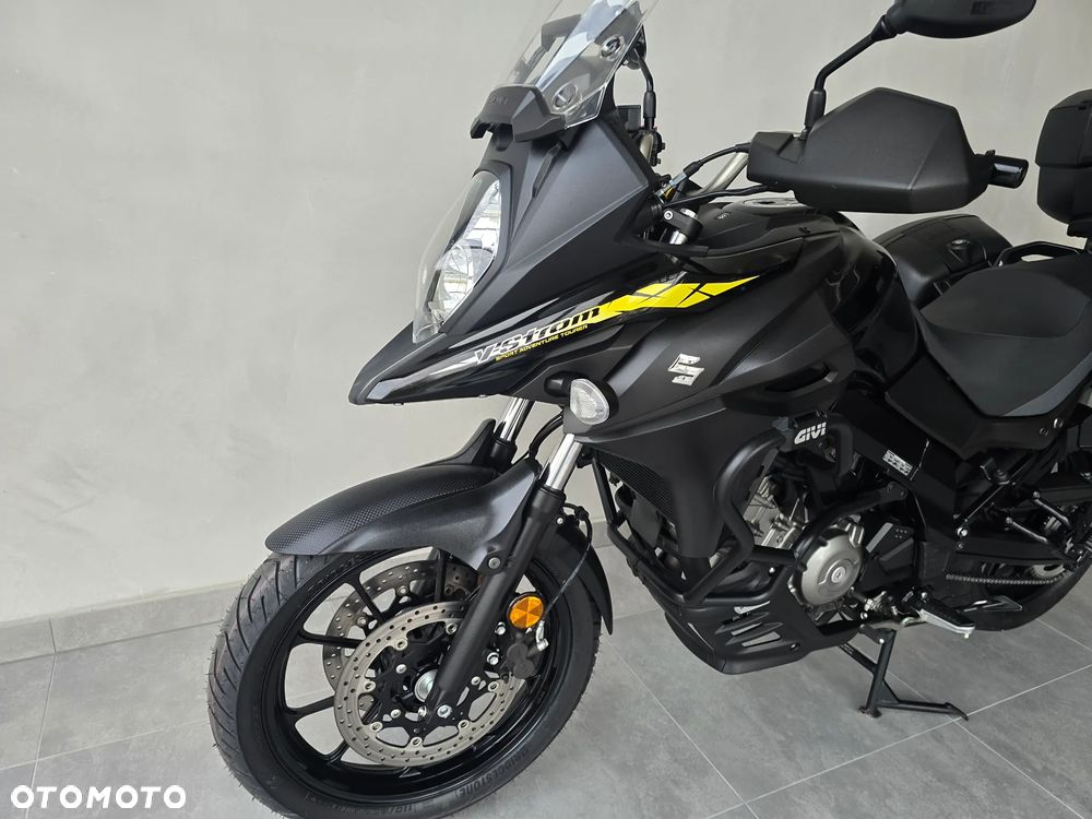 Suzuki V-STROM - 17