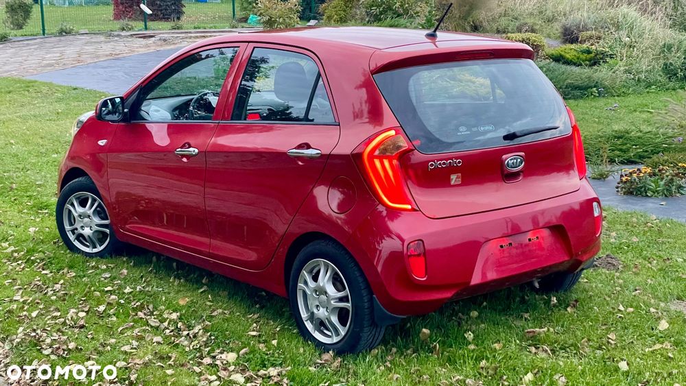 Kia Picanto 1.0 L - 10