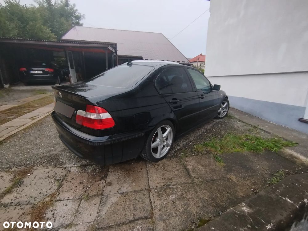 BMW Seria 3 318d - 3
