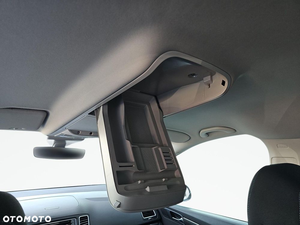 Volkswagen Sharan - 33