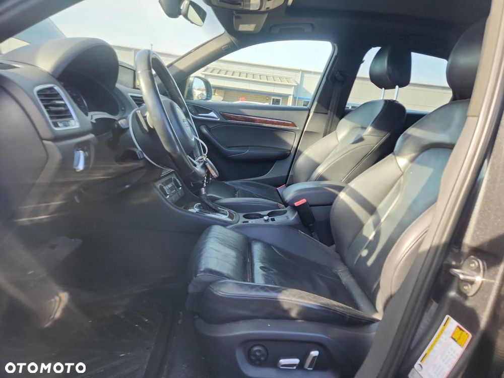 Audi Q3 2.0 TFSI Quattro S tronic design - 8