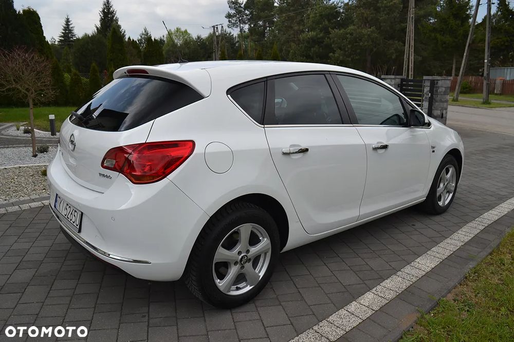 Opel Astra - 13