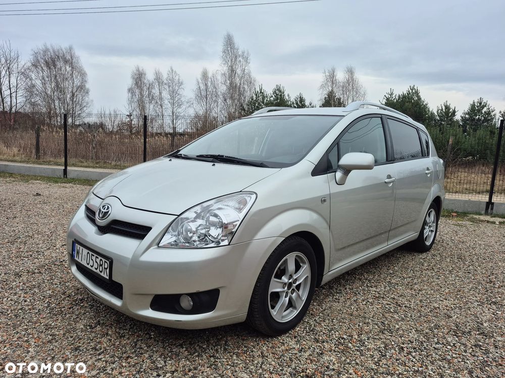 Toyota Corolla Verso 2.2 D-4D DPF Sol - 18