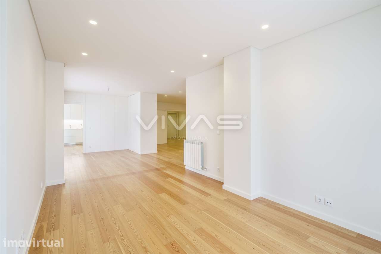 Apartamento T4 Arrendamento em Nogueira, Fraião e Lamaçães,Braga - Grande imagem: 5/46