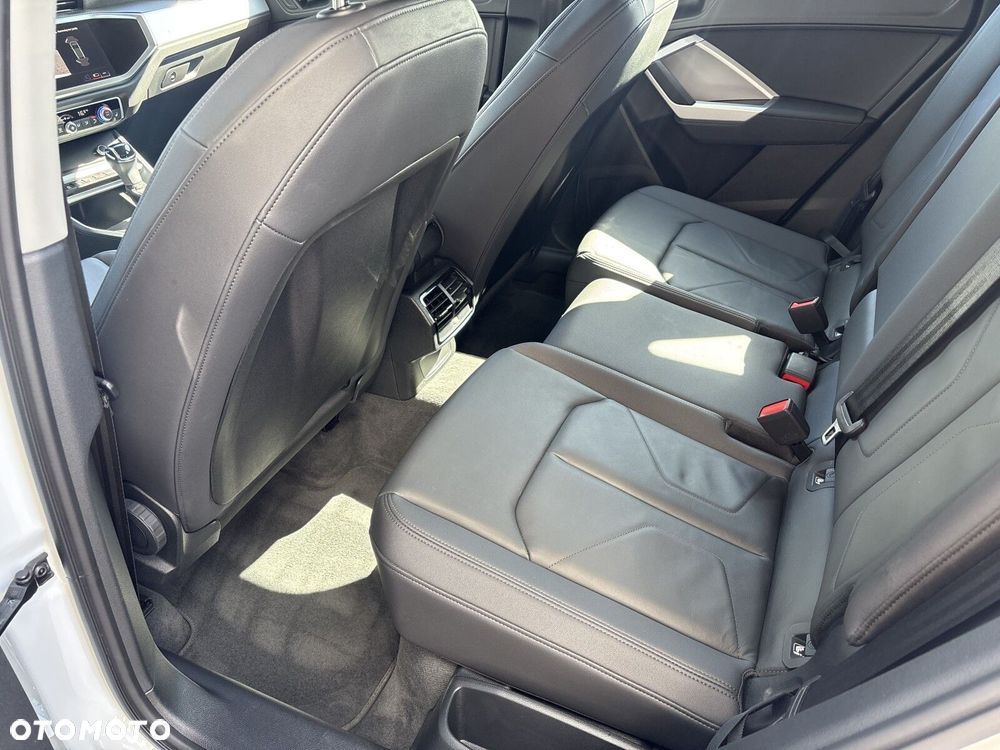 Audi Q3 Sportback - 22