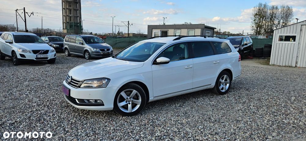 Volkswagen Passat 2.0 TDI Highline - 9