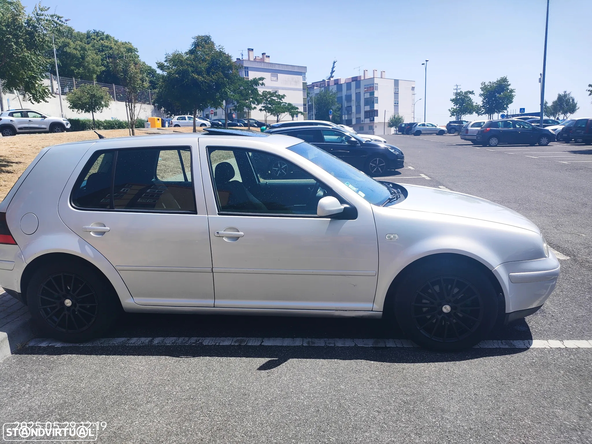 VW Golf 1.9 TDi Highline - 6