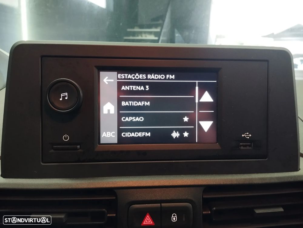 Peugeot Partner 1.5 BlueHDi Pro Standard - 21