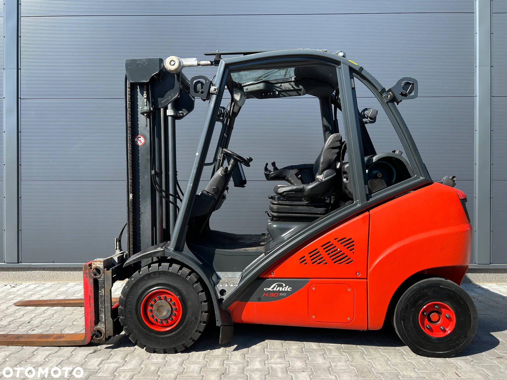 Linde H30T-02 - 9