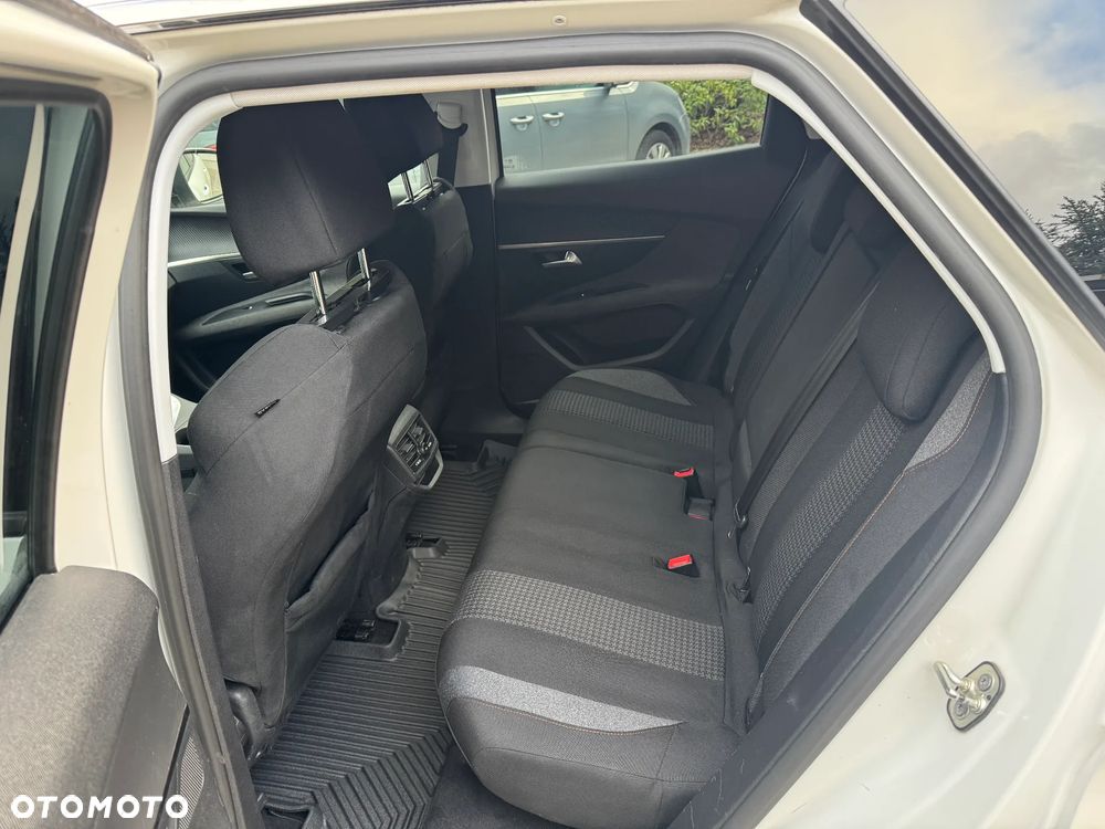 Peugeot 3008 PureTech 130 Stop & Start GPF Active - 9