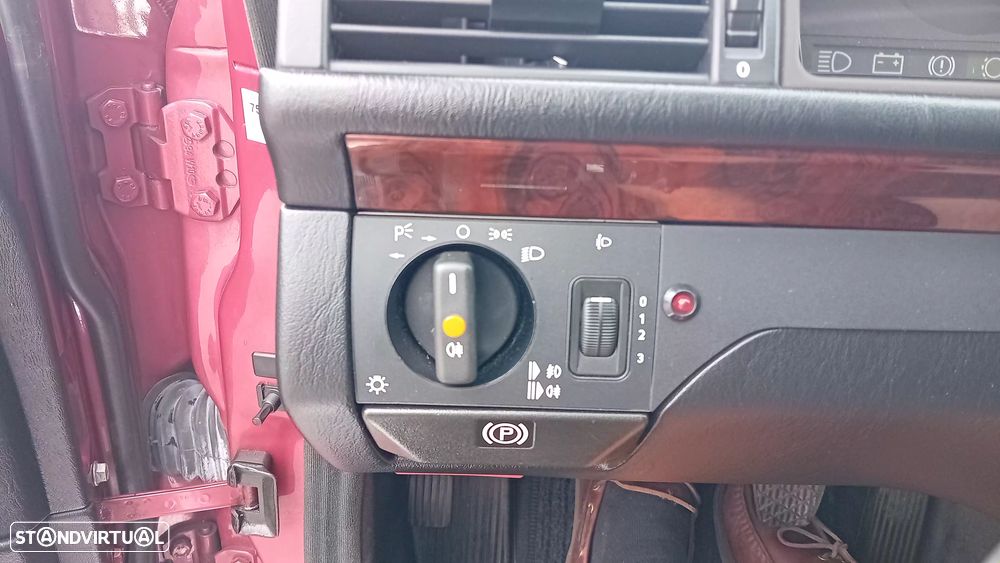 Mercedes-Benz E 200 - 14