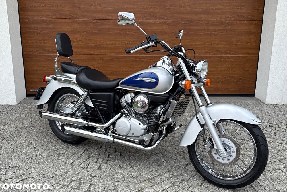 Honda Shadow - 1