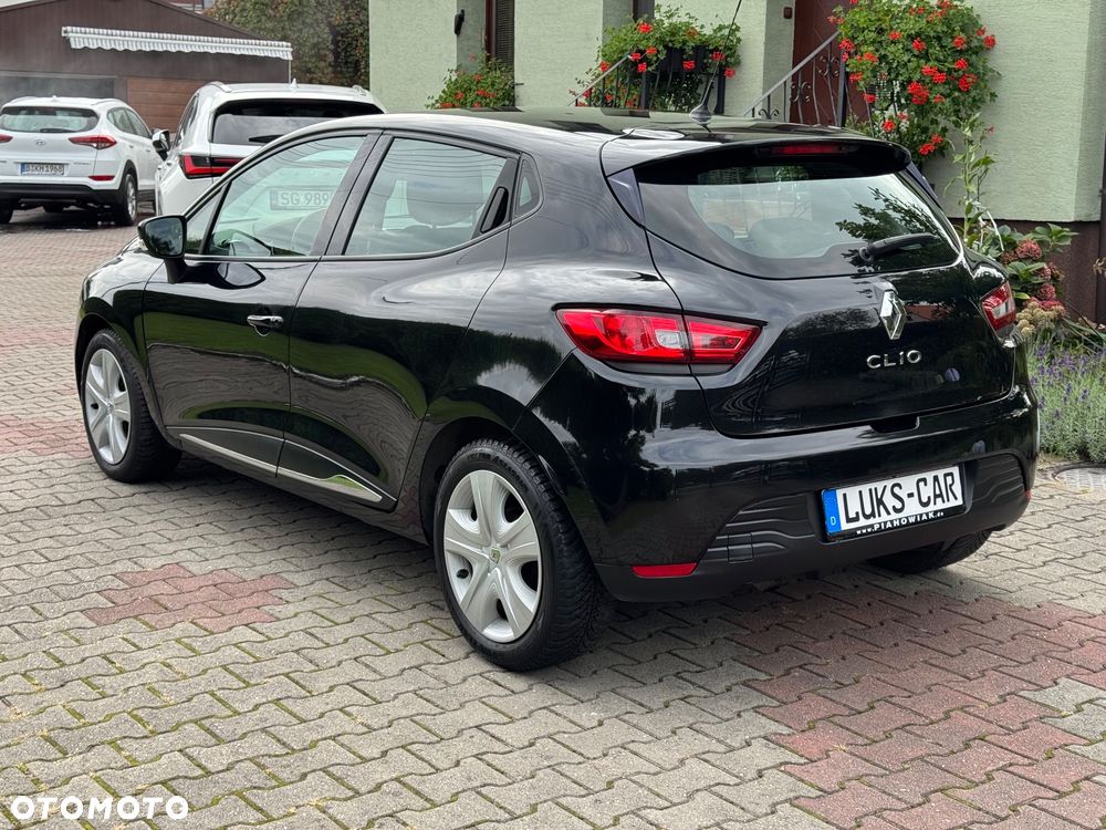 Renault Clio 1.2 16V 75 Limited - 3