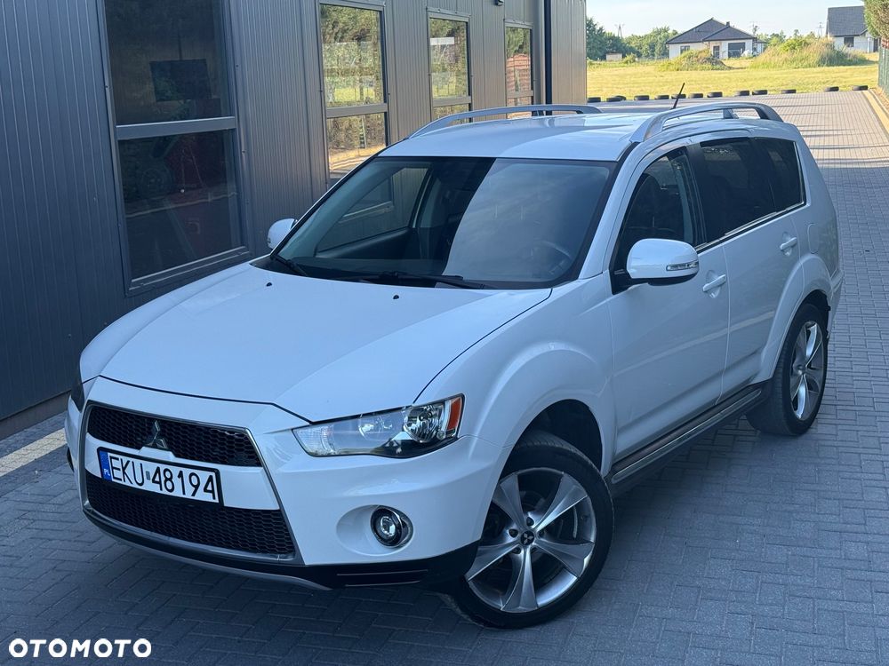 Mitsubishi Outlander 2.0 2WD Inform - 3