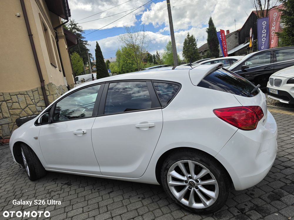 Opel Astra 1.7 CDTI Enjoy - 5