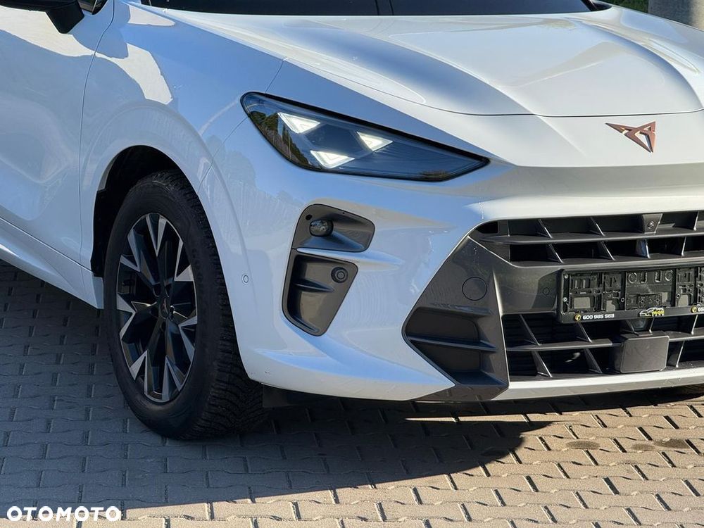 Cupra Terramar 1.5 eTSI mHEV DSG - 13