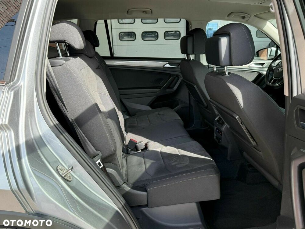 Volkswagen Tiguan - 13