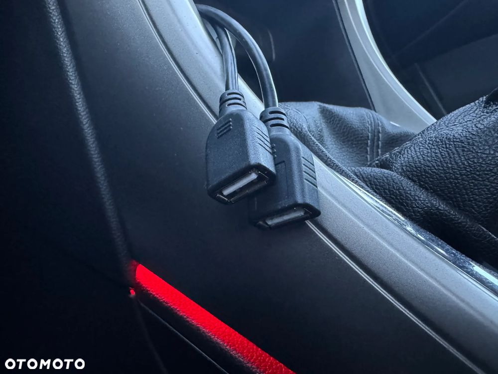 Opel Astra 1.6 Edition Sport - 24