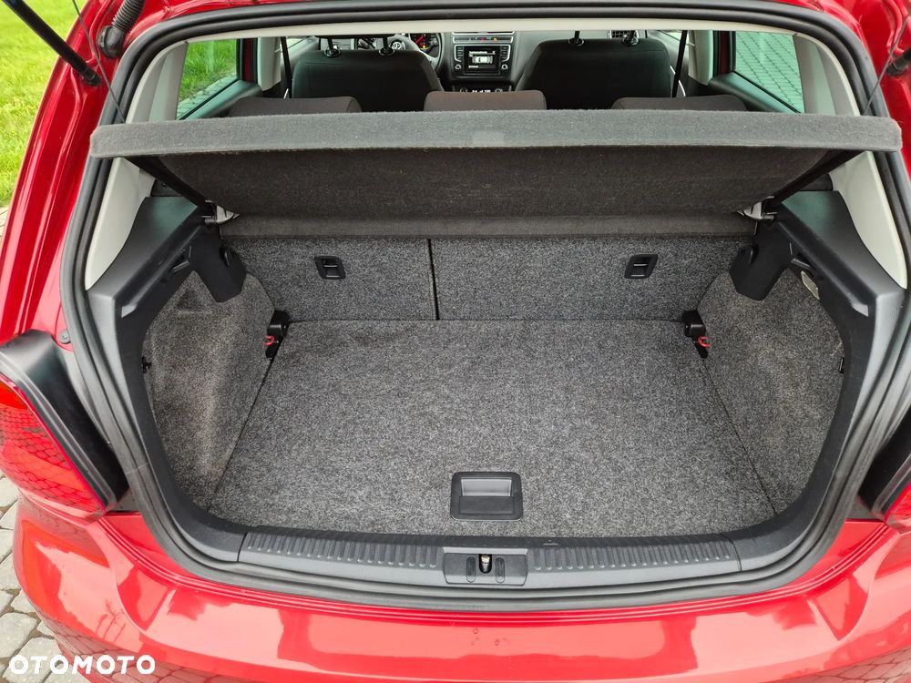 Volkswagen Polo 1.4 TDI (Blue Motion Technology) Highline - 34