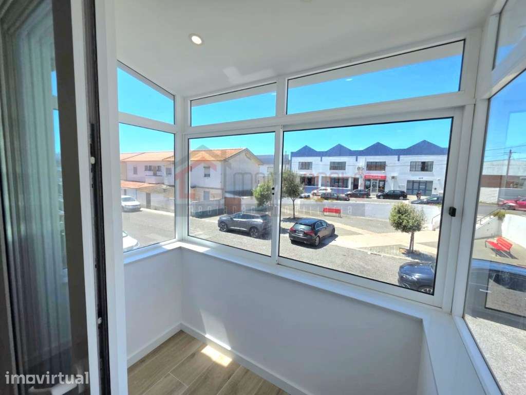 Apartamento T2 Renovado perto da Praia em Peniche - Grande imagem: 5/16