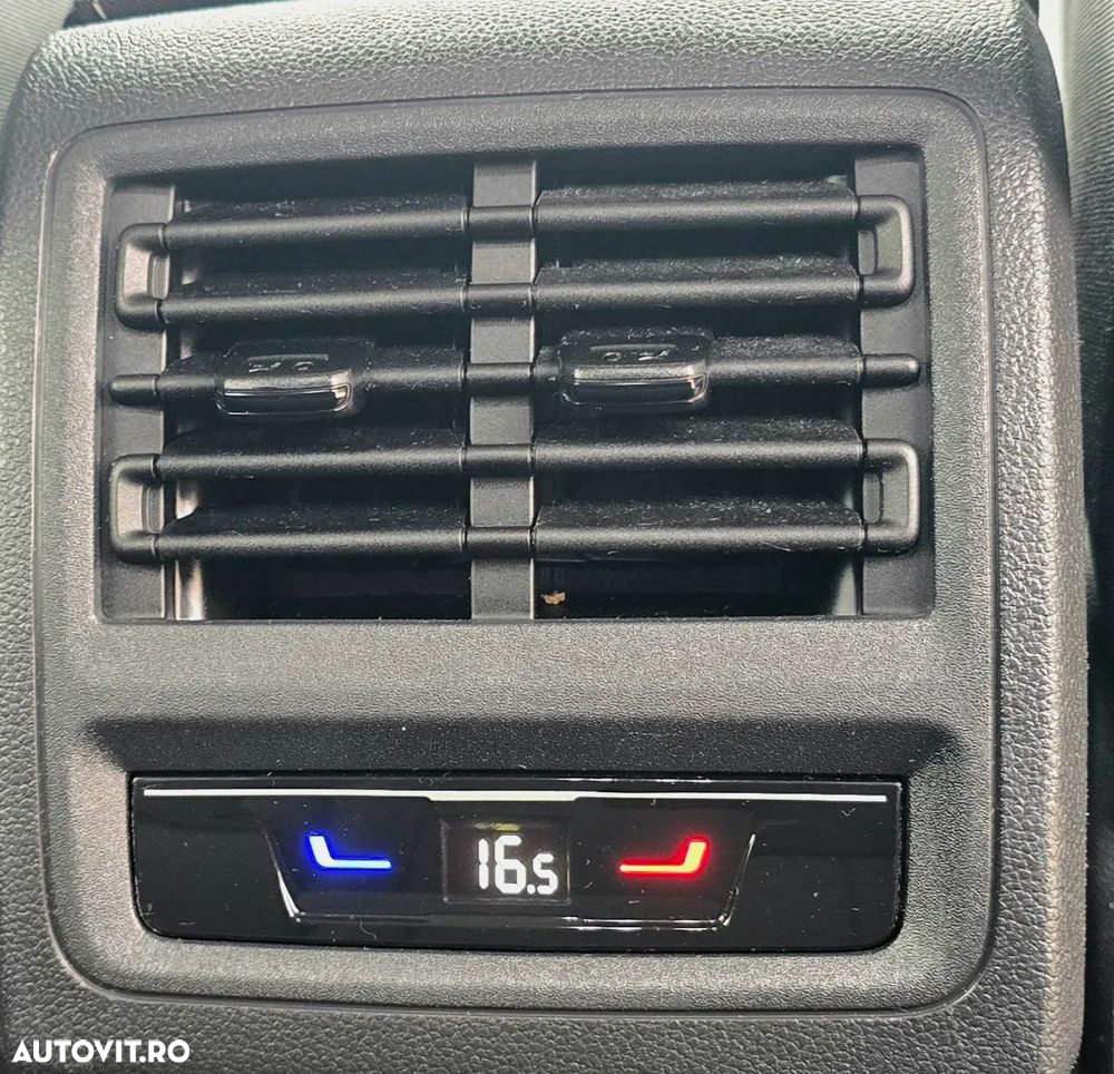 Volkswagen Golf 2.0 TDI SCR DSG Active - 11