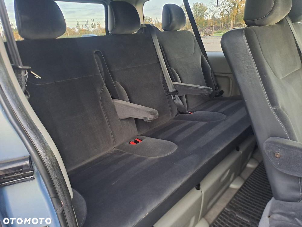 Renault Trafic - 11