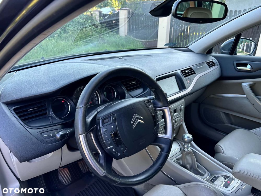 Citroën C5 2.0 HDi Exclusive - 6