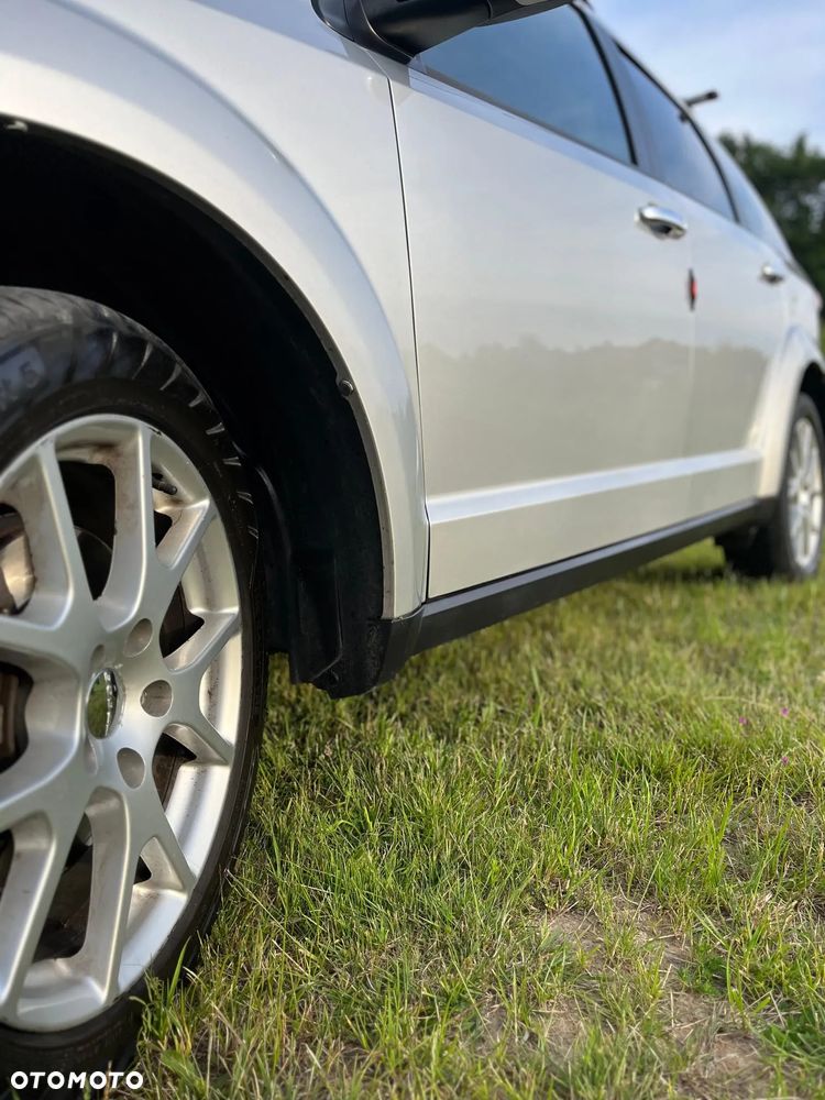 Dodge Journey - 4