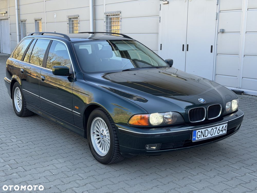 BMW Seria 5 - 1