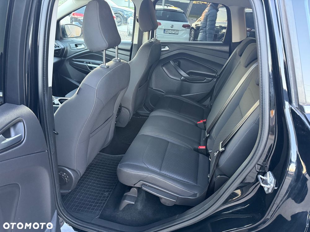 Ford Kuga 1.5 EcoBoost 2x4 Cool & Connect - 13