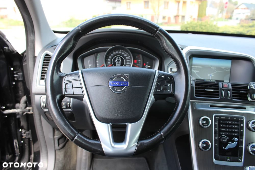 Volvo XC 60 D3 Momentum - 20